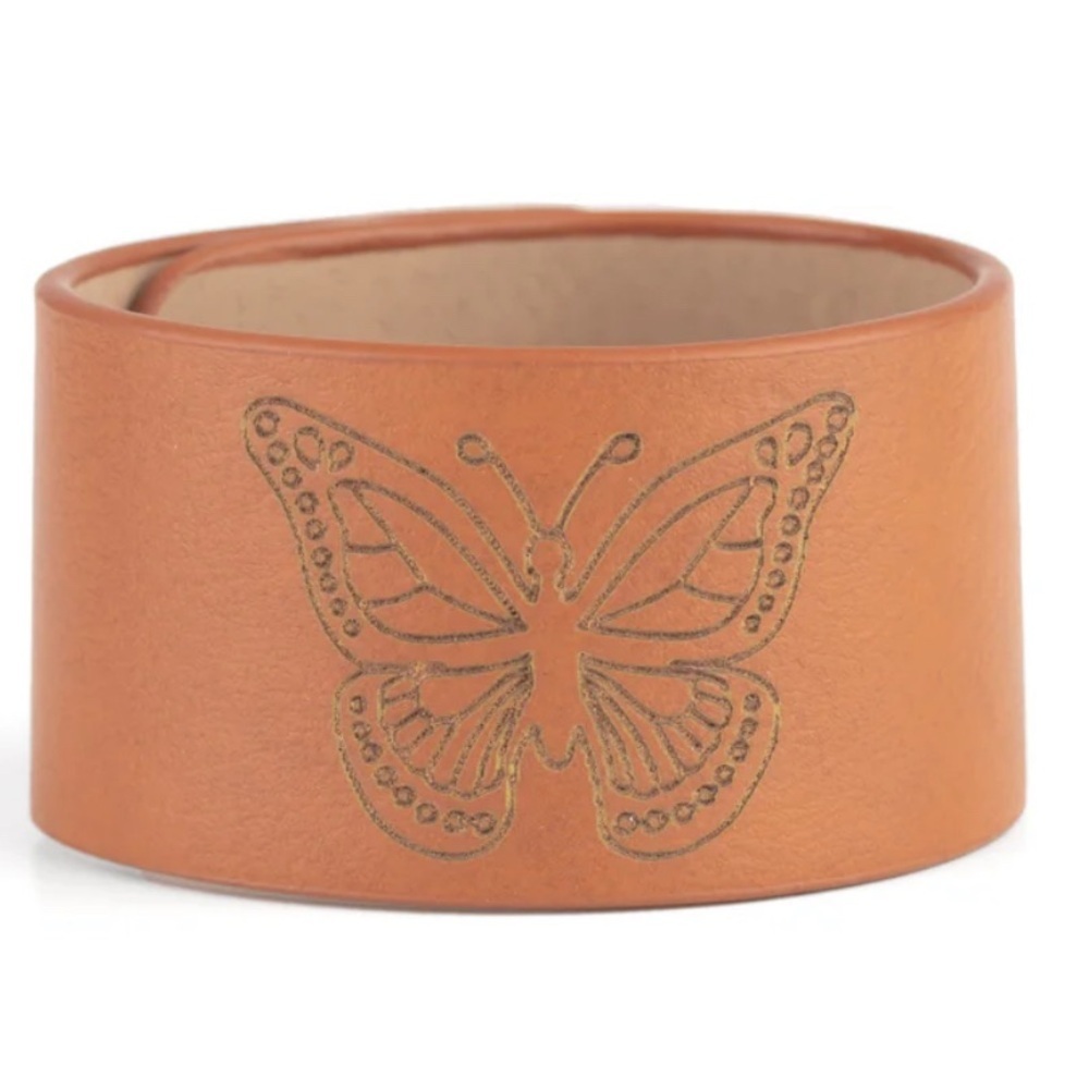 Flirty Flutter Brown Bracelet - Picture 2 of 3